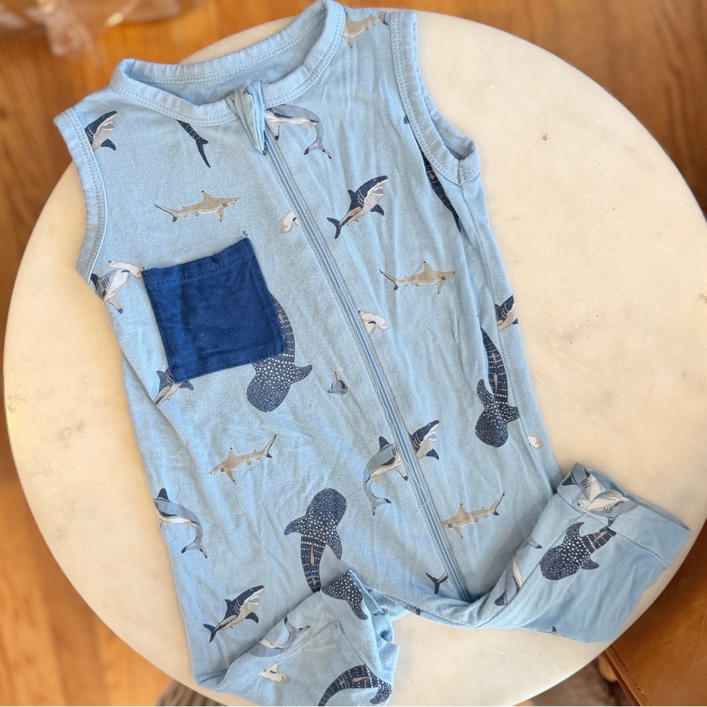6-12m Kyte Stream Shark Romper bamboo